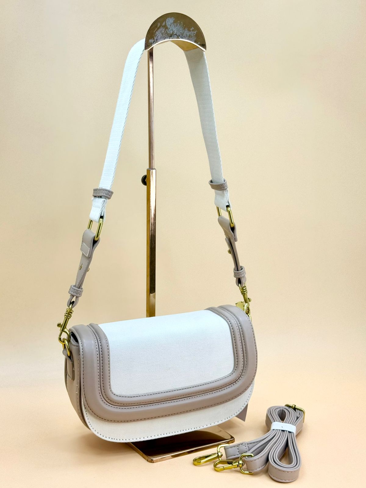 NEW 2025 , WOMEN HANDBAGS B194