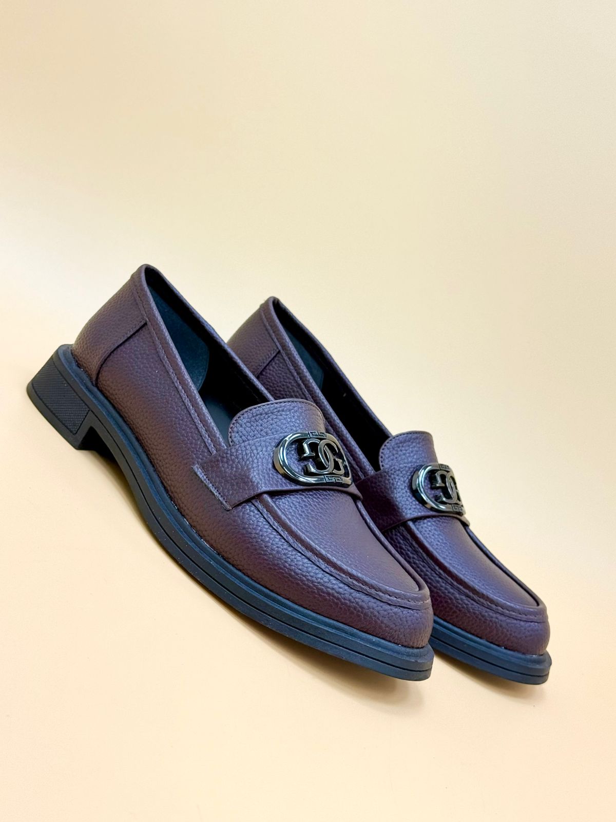 NEW , WOMEN FLAT SHOES W290