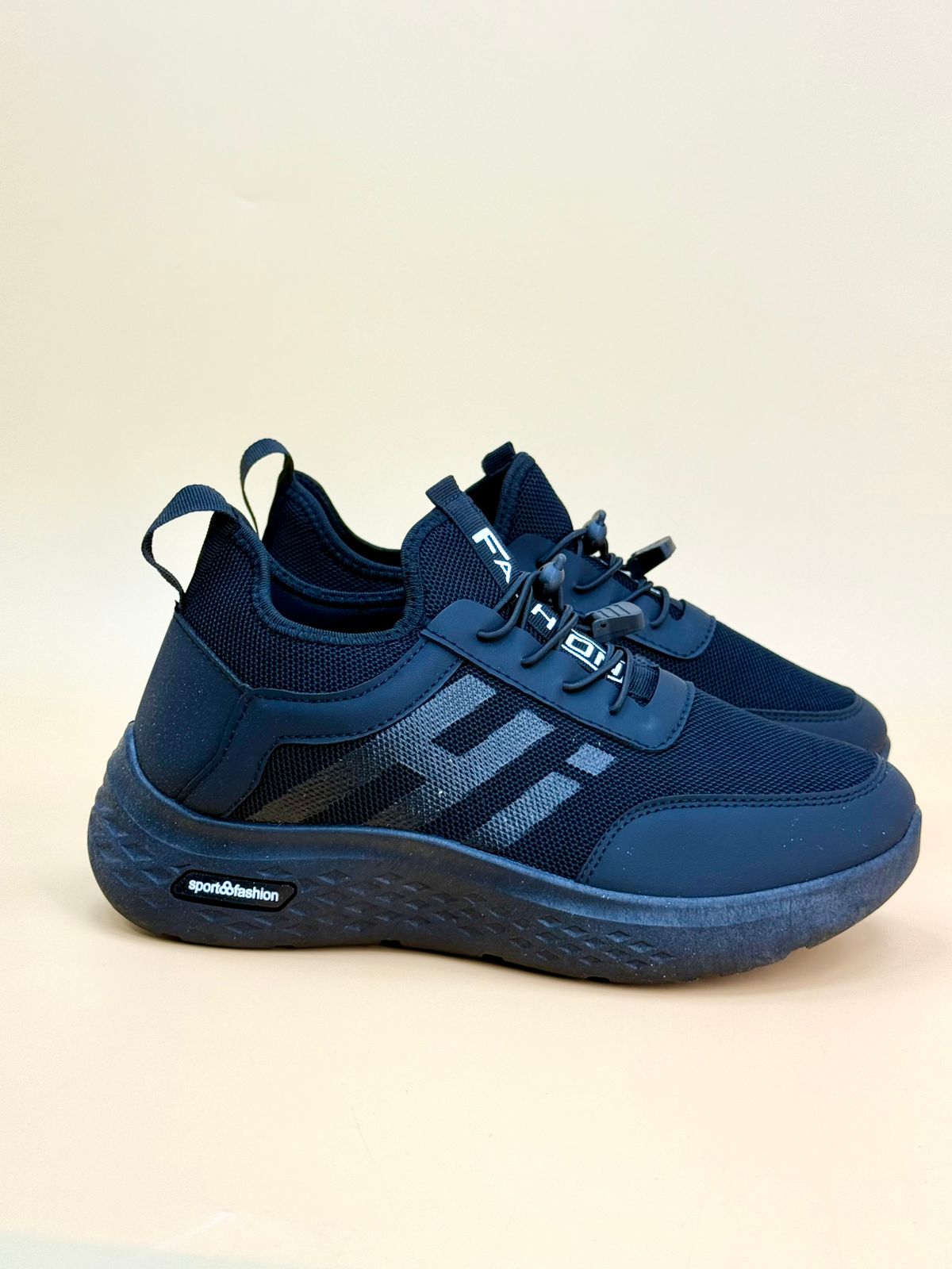 MEN SALE SIZE FROM 40 TO 45 M6