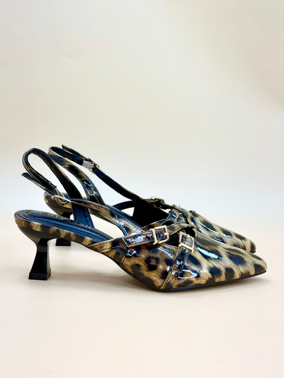NEW , WOMEN SHOES HEELS W143