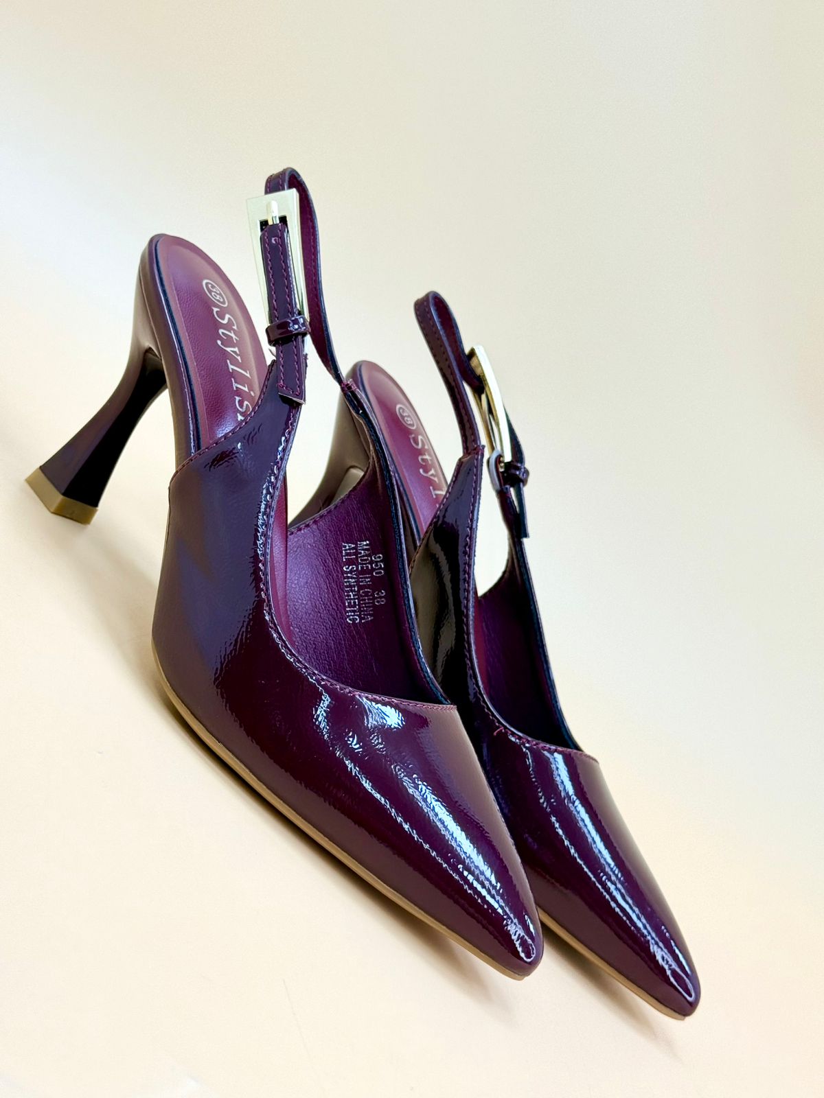 NEW , WOMEN SHOES HEELS W146