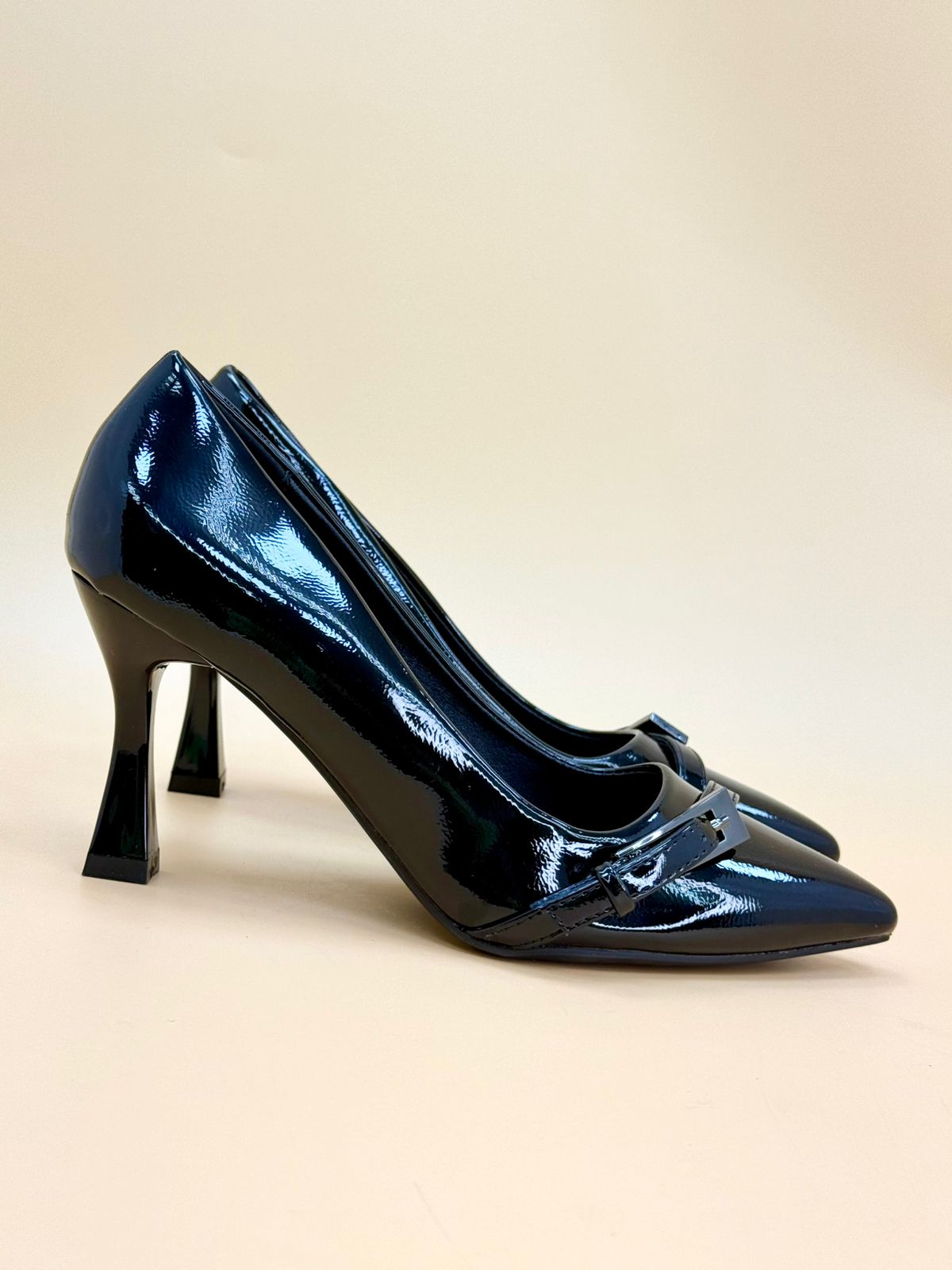 NEW , WOMEN SHOES HEELS W149