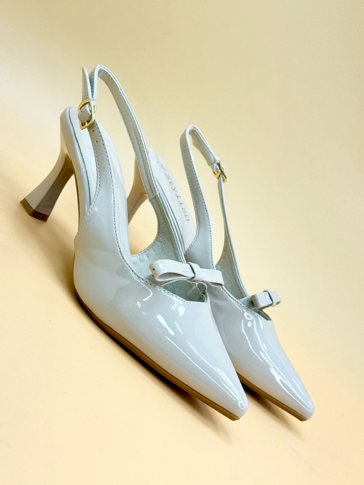 NEW , WOMEN SHOES HEELS W163