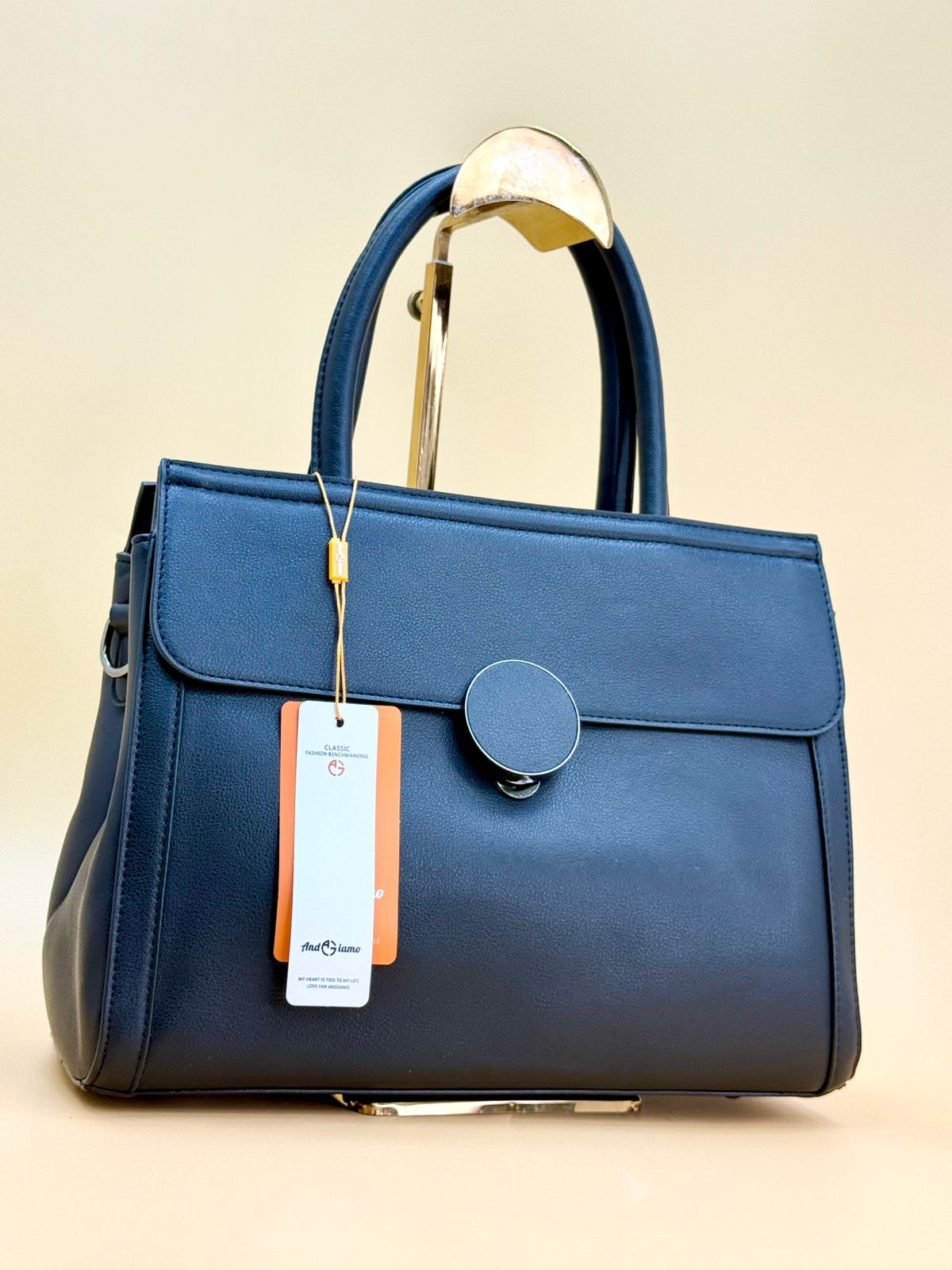 NEW 2025 , WOMEN HANDBAGS B28