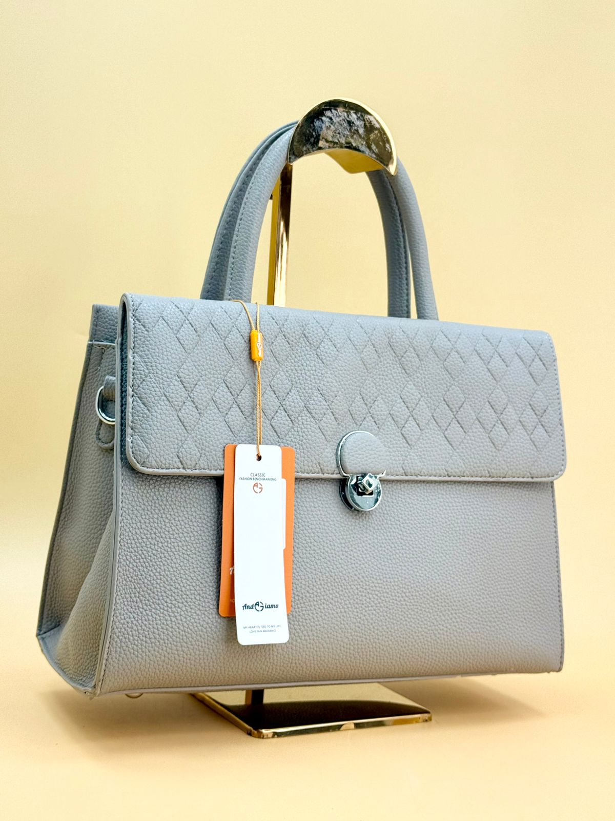 NEW 2025 , WOMEN HANDBAGS B26