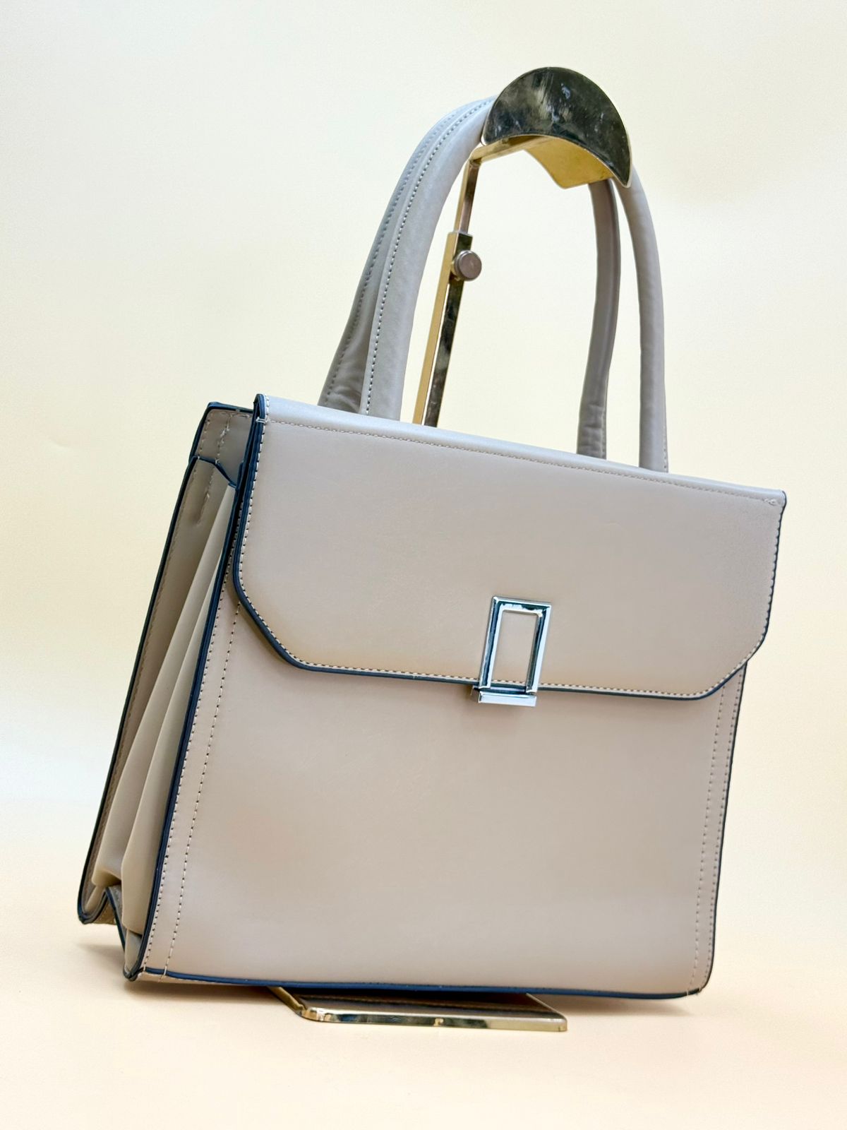 NEW 2025 , WOMEN HANDBAGS B55