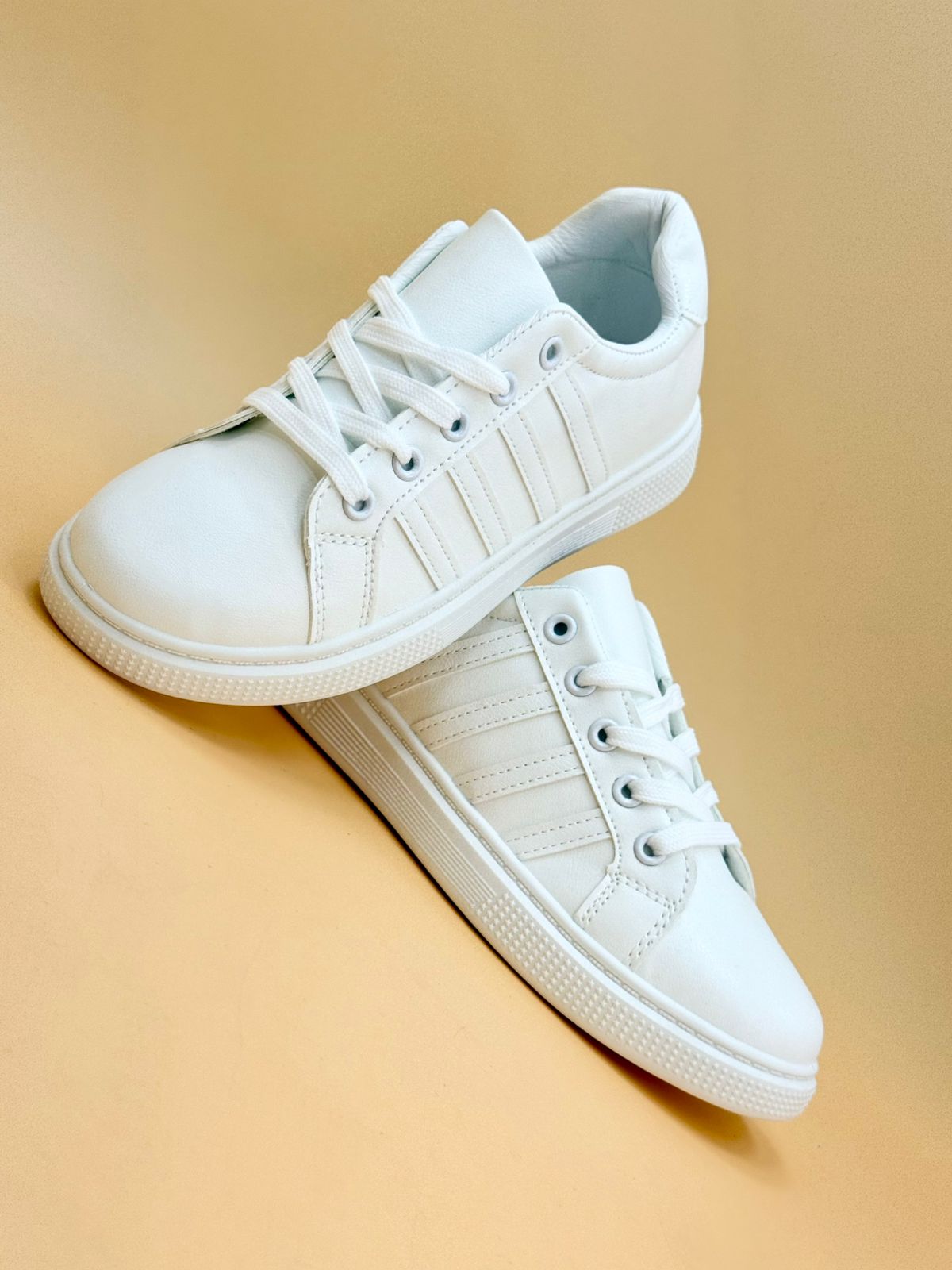 NEW , WOMEN SHOES WC40