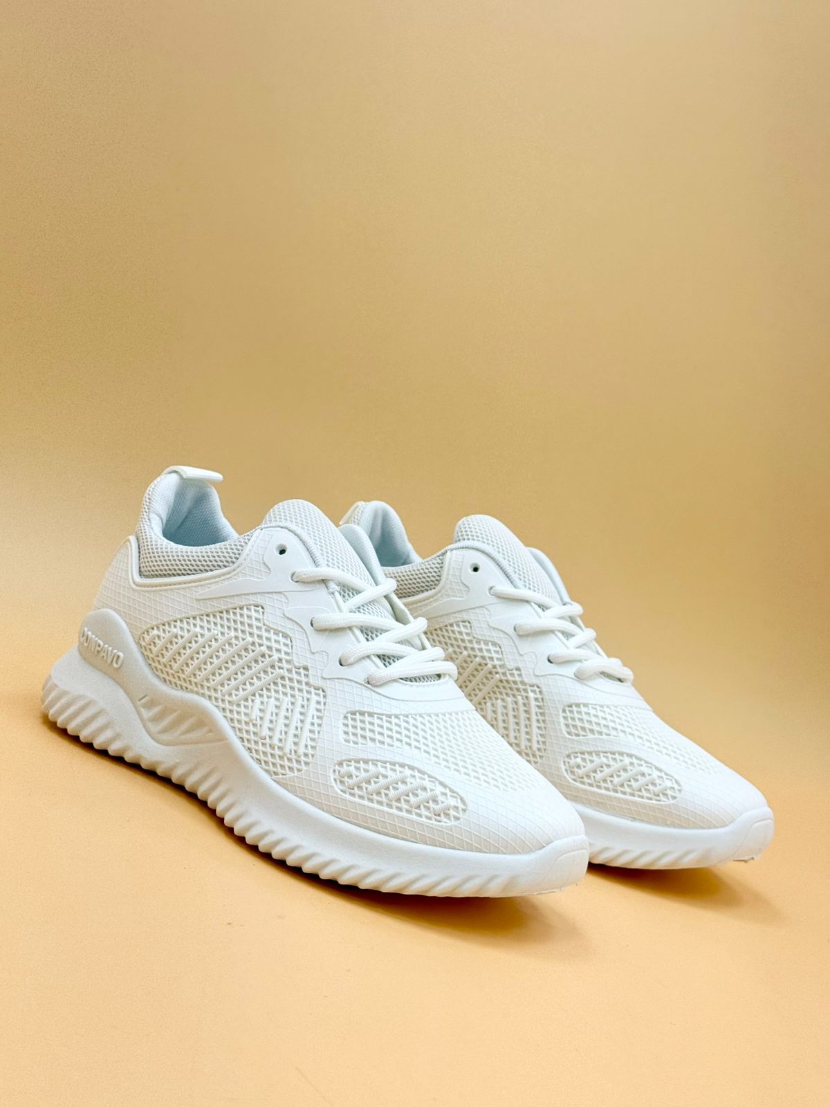 NEW , WOMEN SHOES W141