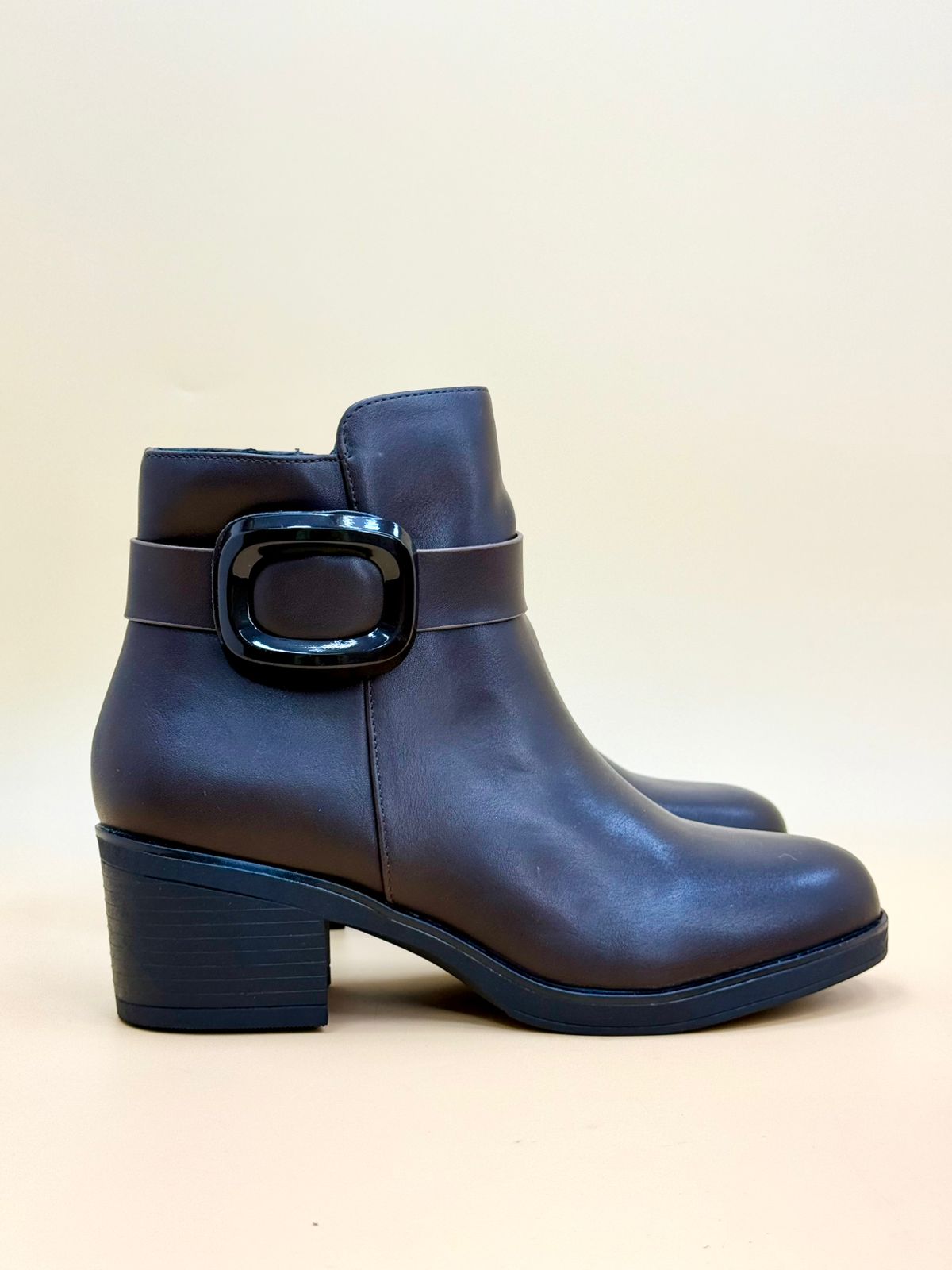WOMEN SHOSE WW80