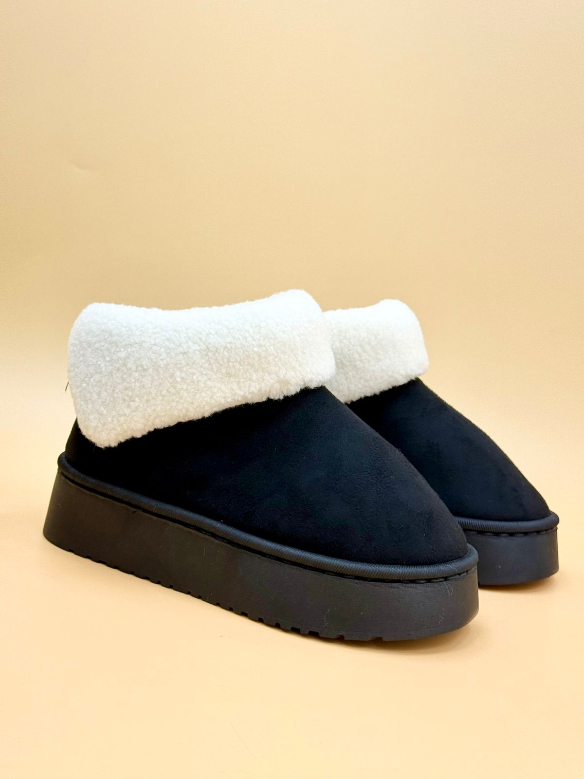 WOMEN SHOSE WW112