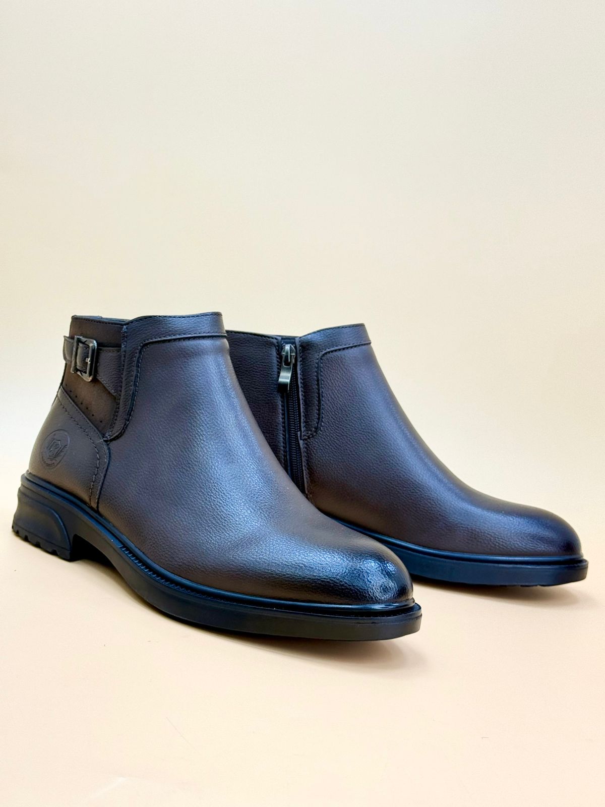NEW , MEN BOOTS M994 , MADE IN CHINA