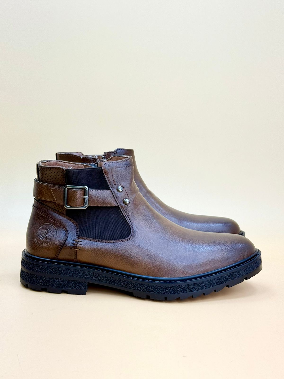 NEW , MEN BOOTS M993 , MADE IN CHINA