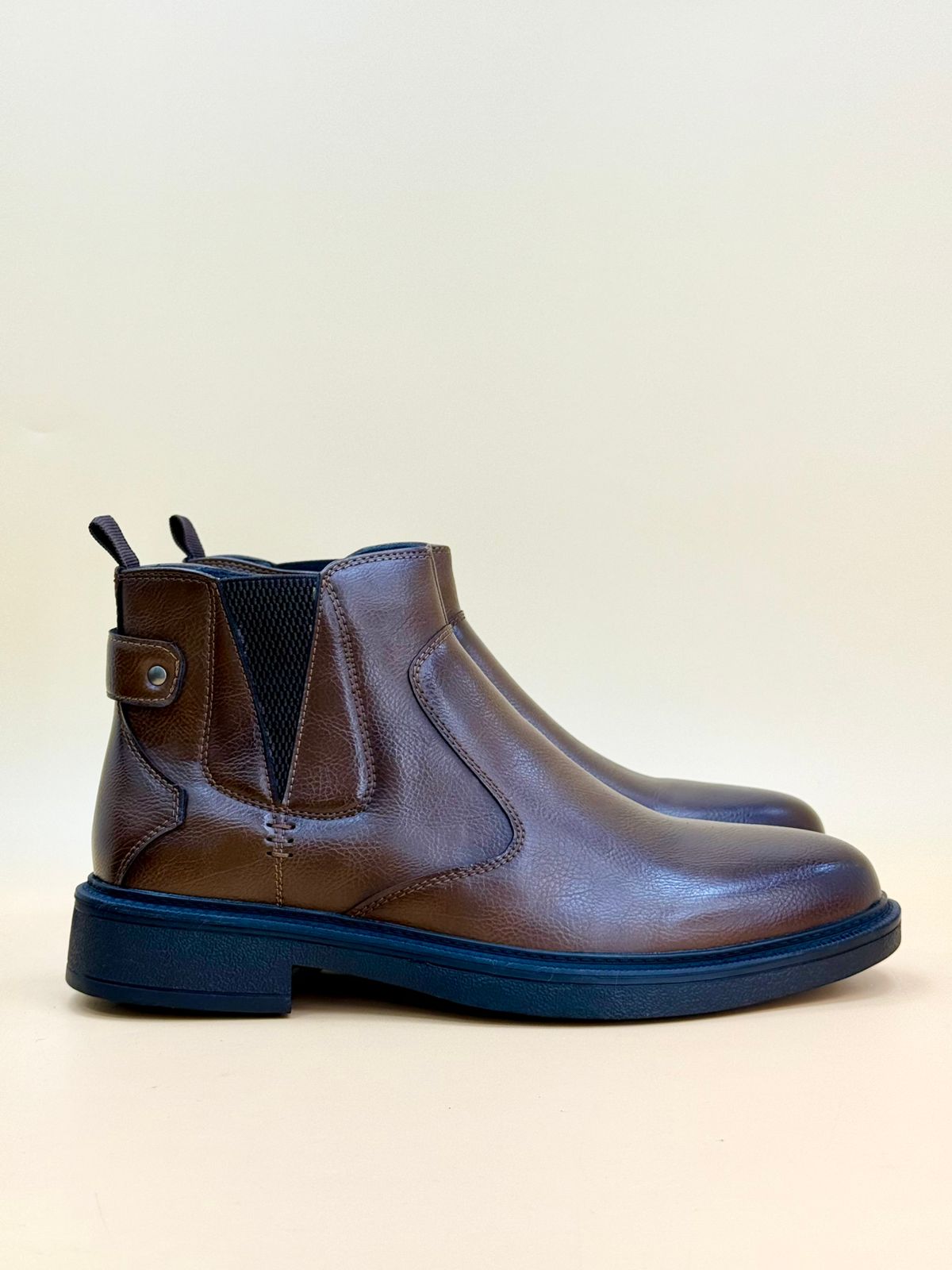 NEW , MEN BOOTS M992 , MADE IN CHINA