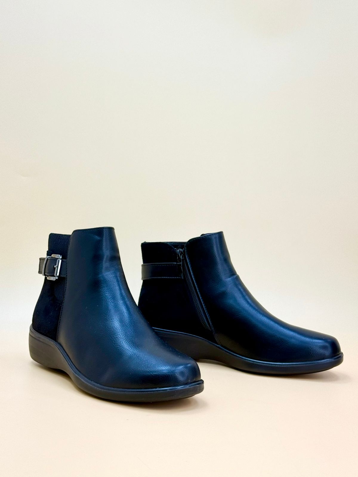 WOMEN SHOSE WW102