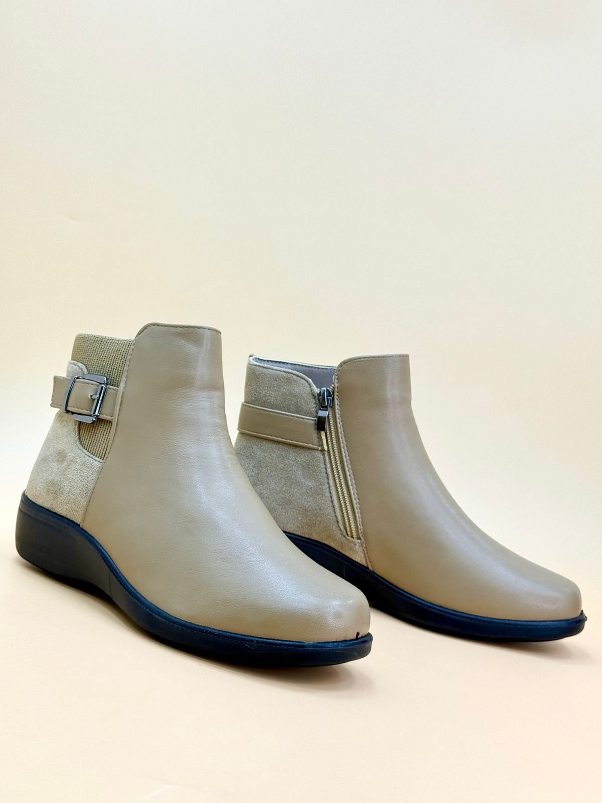 WOMEN SHOSE WW102