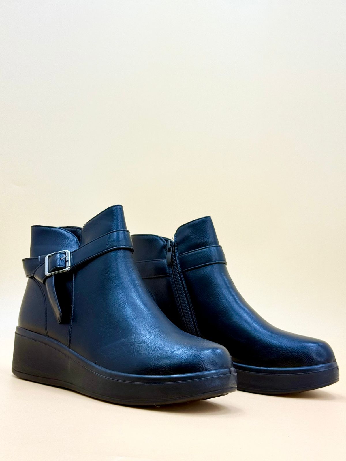 WOMEN SHOSE WW100