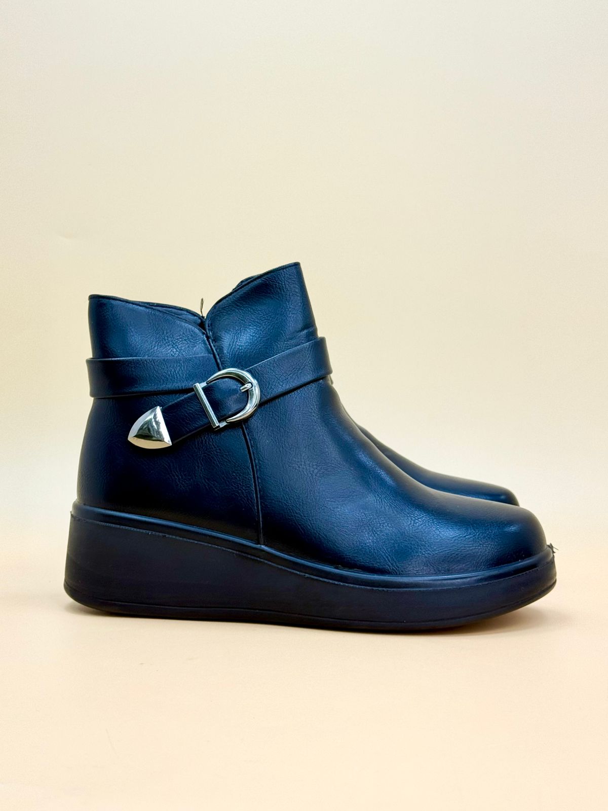 WOMEN SHOSE WW101