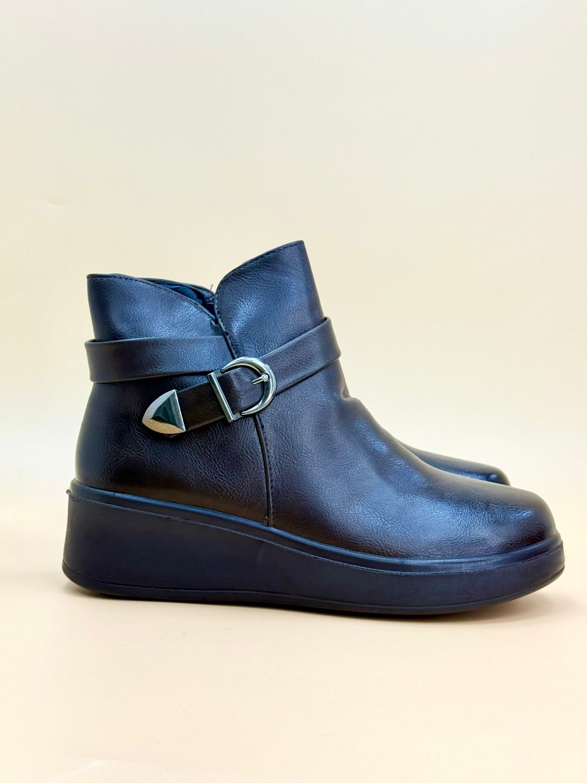 WOMEN SHOSE WW101