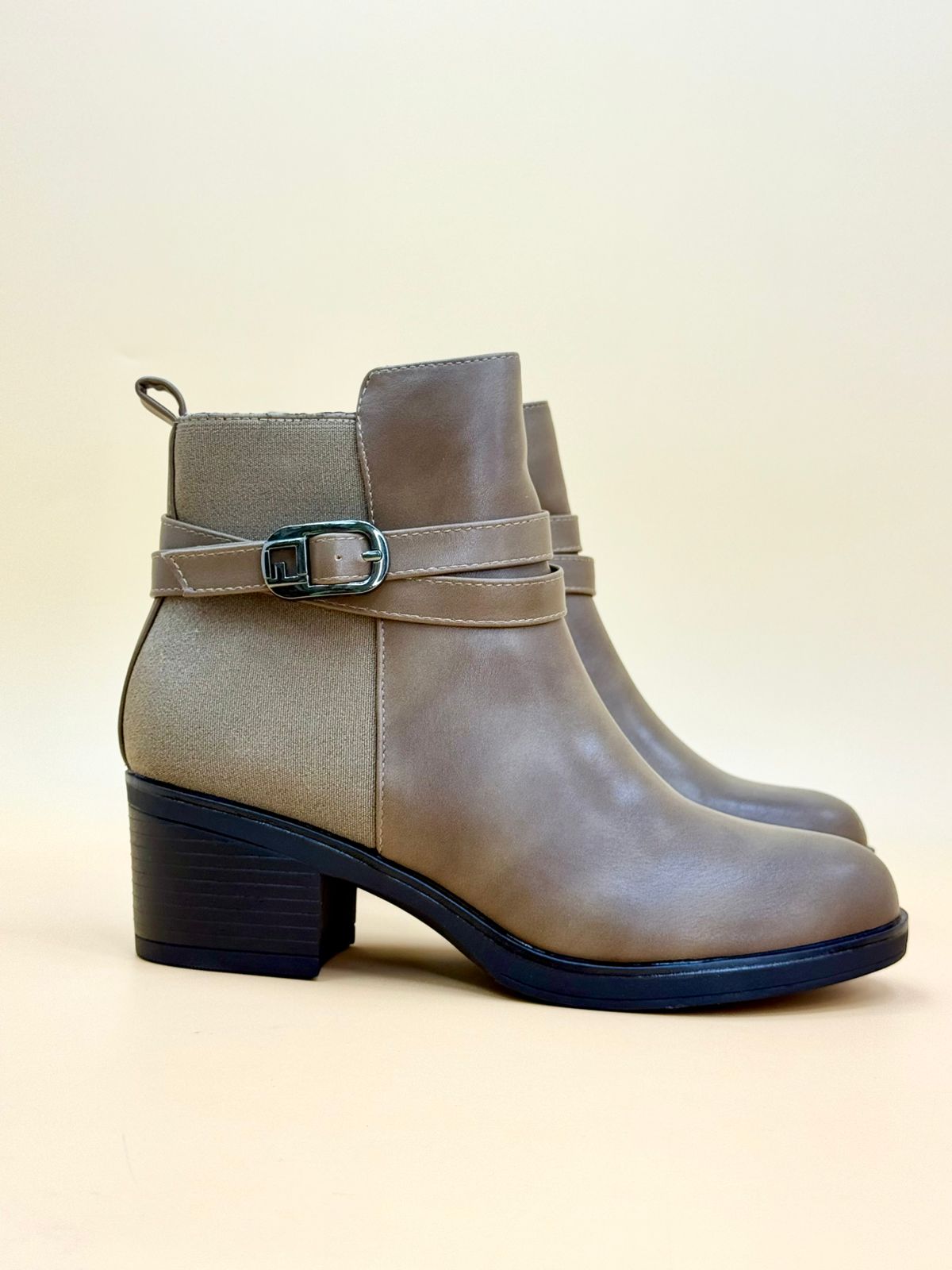 WOMEN SHOSE WW74