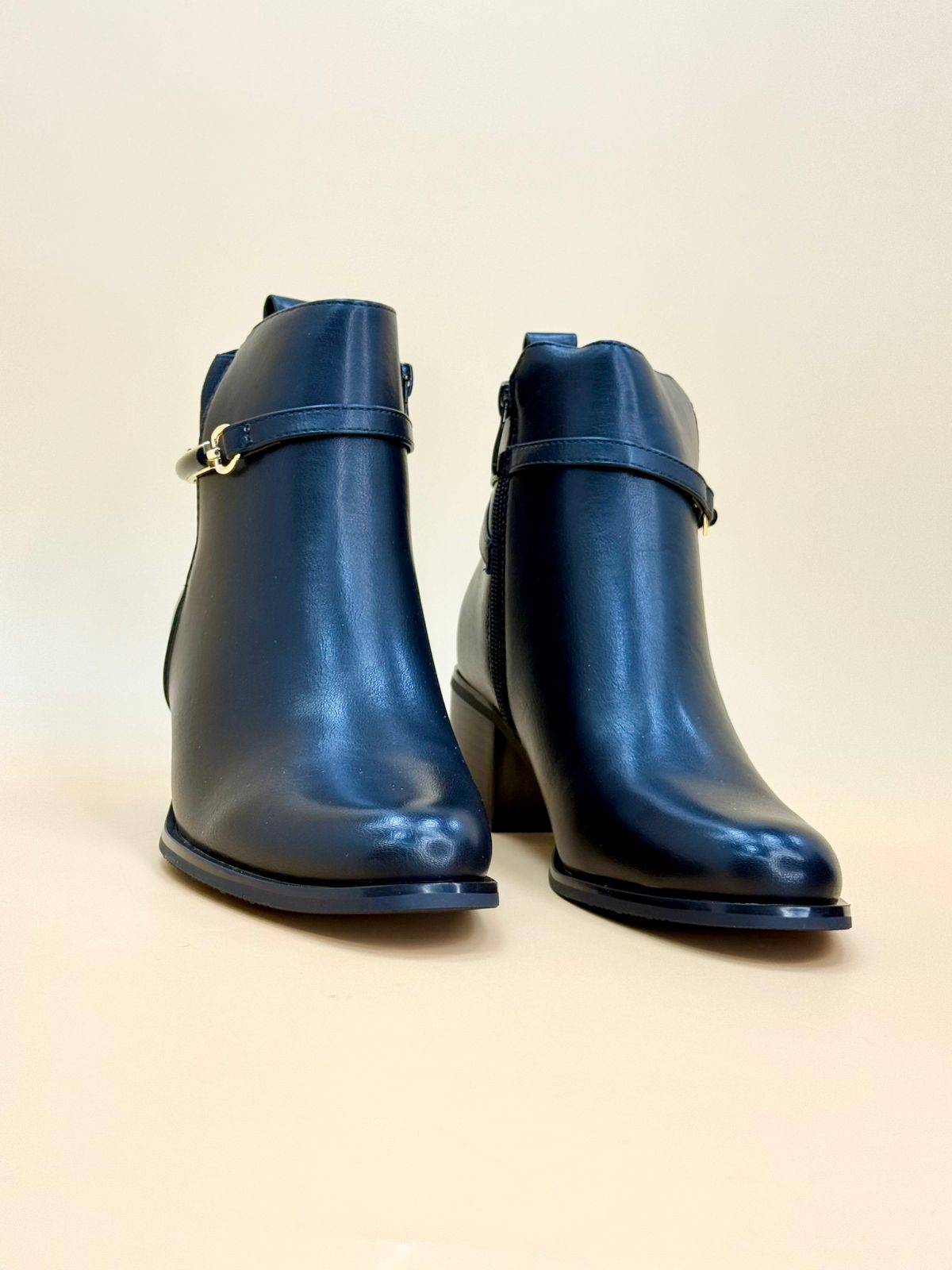 WOMEN SHOSE WW66
