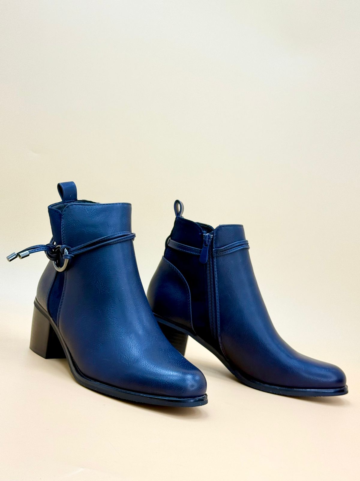 WOMEN SHOSE WW65