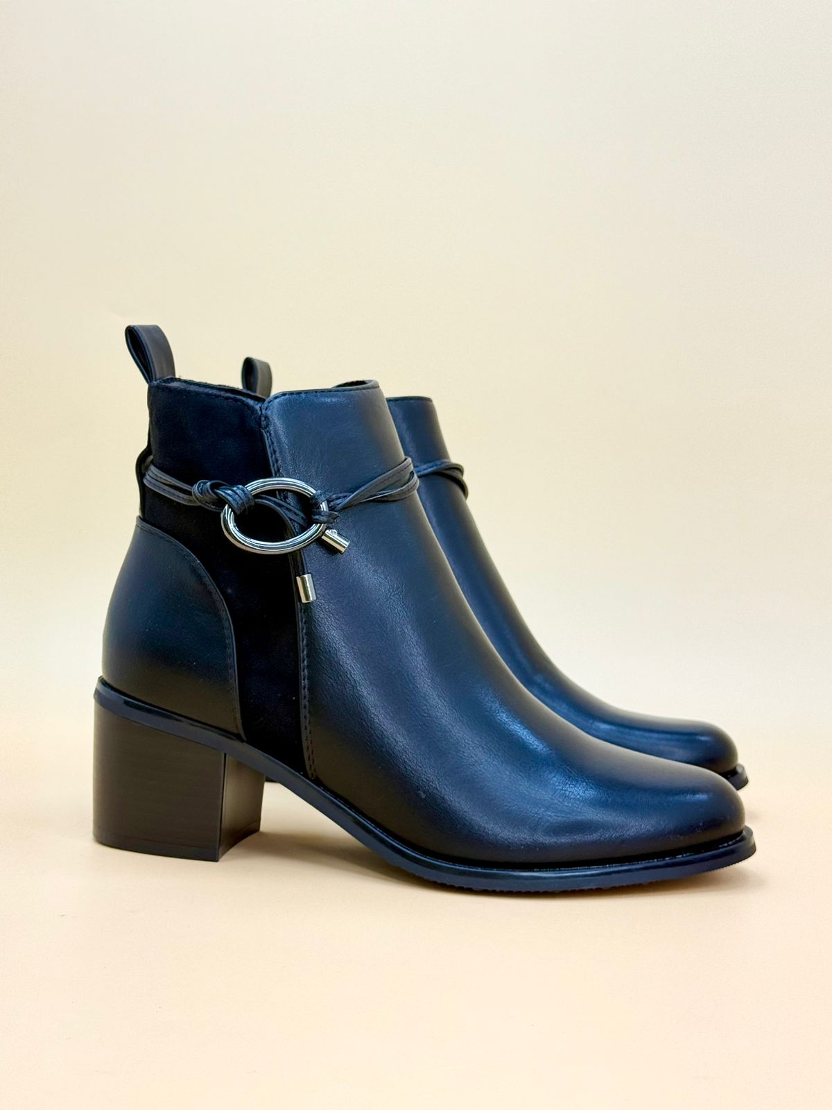 WOMEN SHOSE WW65