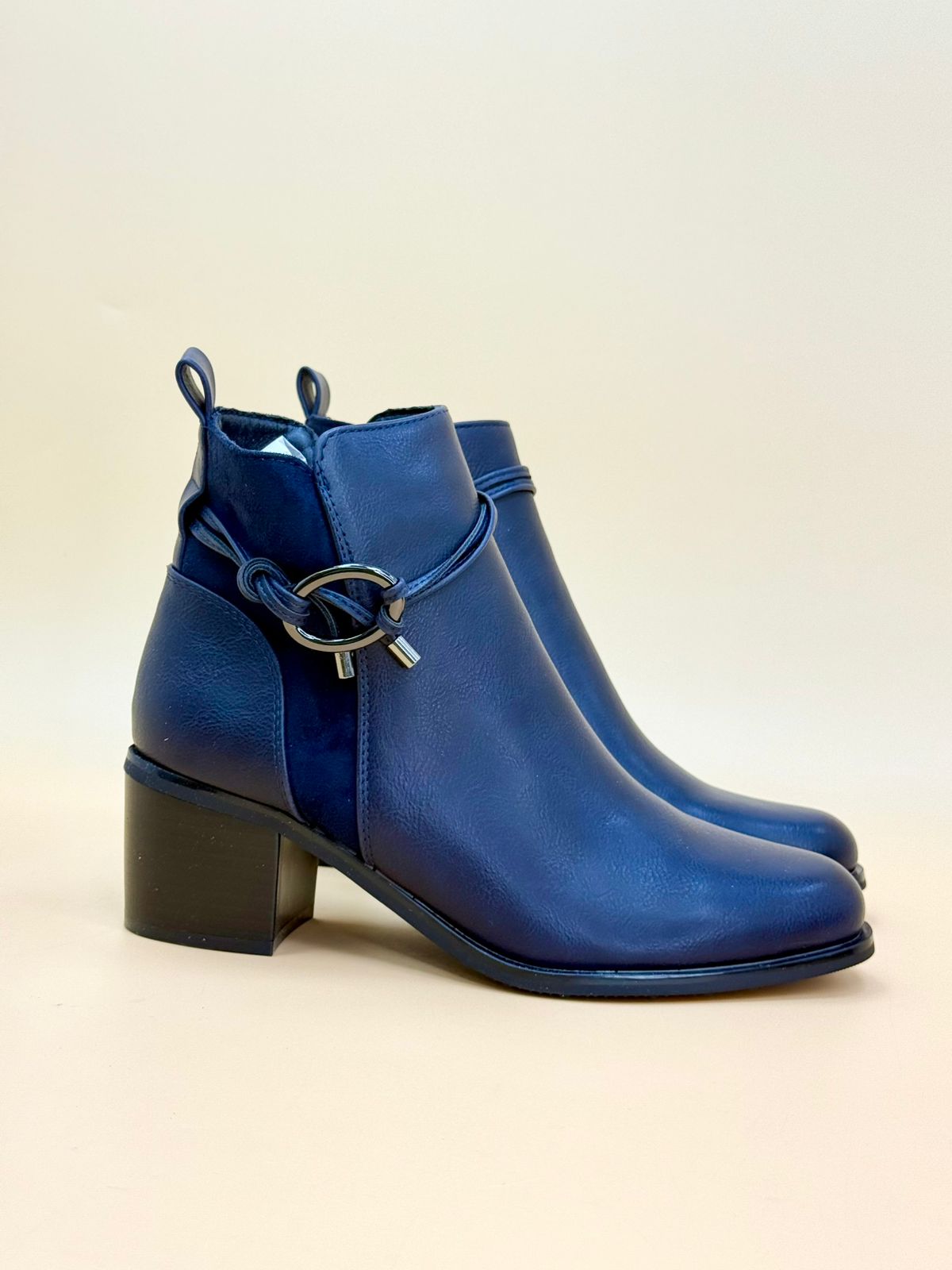 WOMEN SHOSE WW65