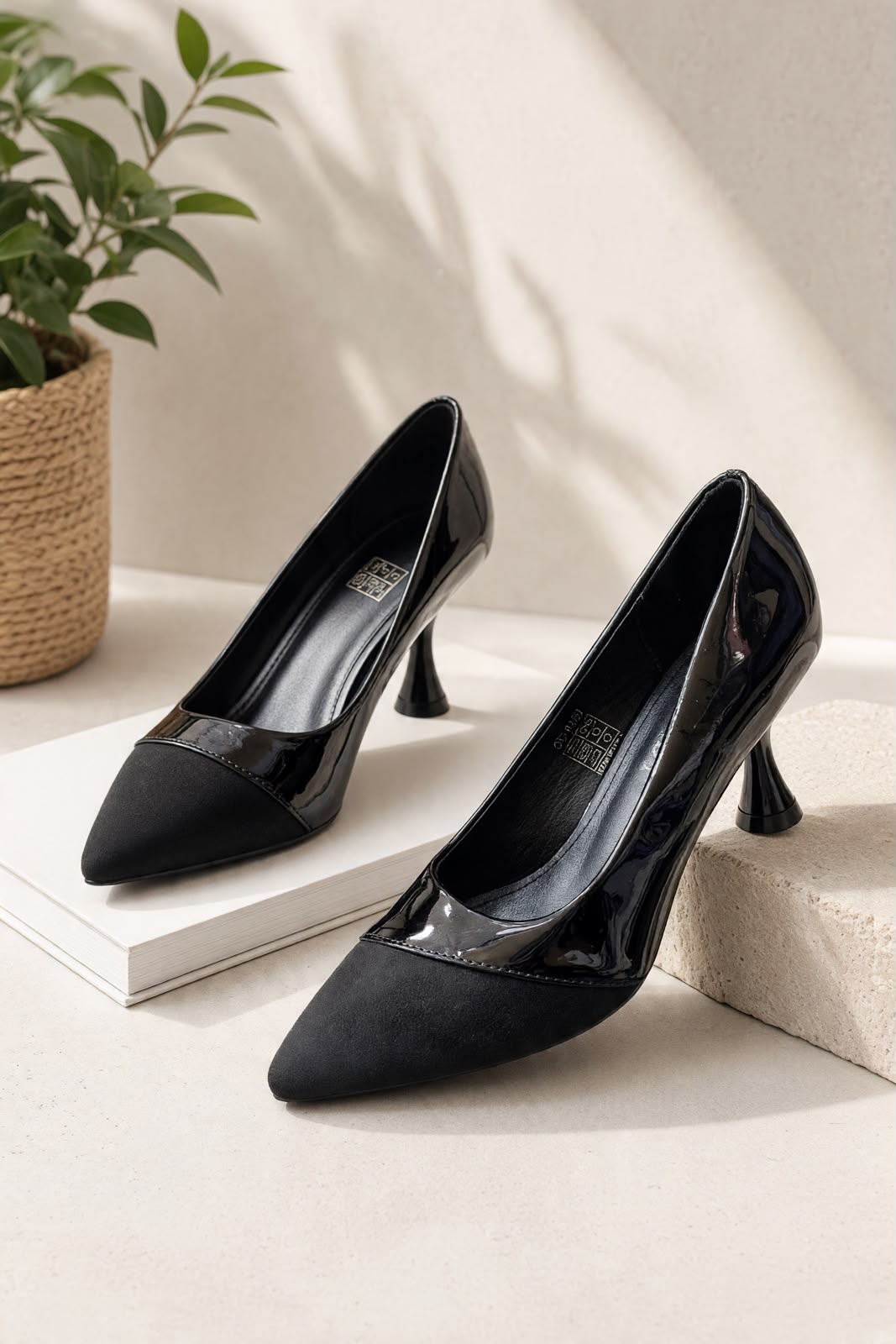 WOMEN SHOSE W28