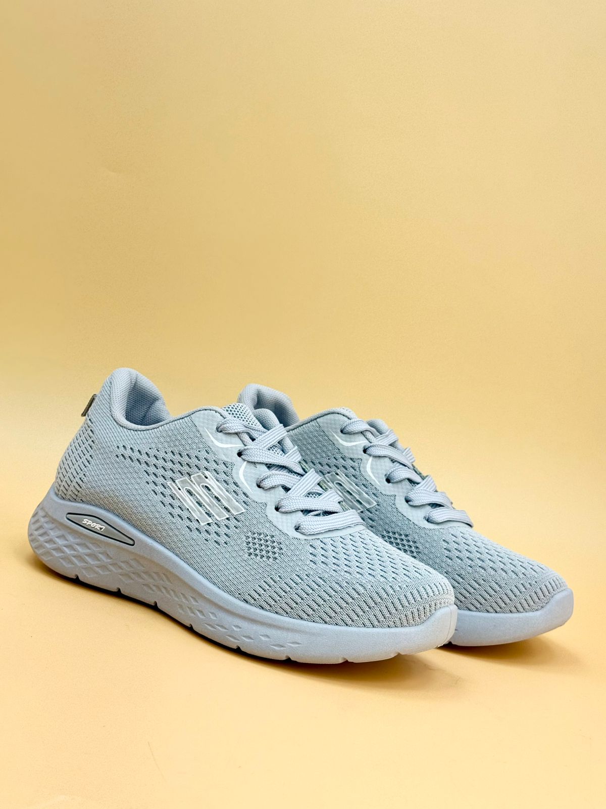 WC8 WOMEN SALE