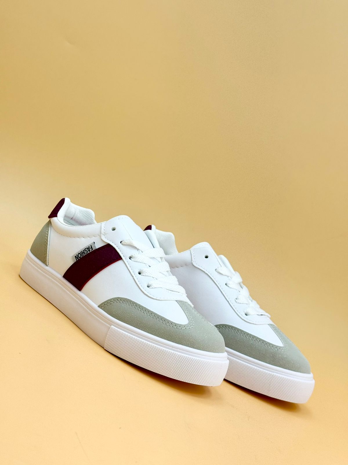 WC2 WOMEN SALE