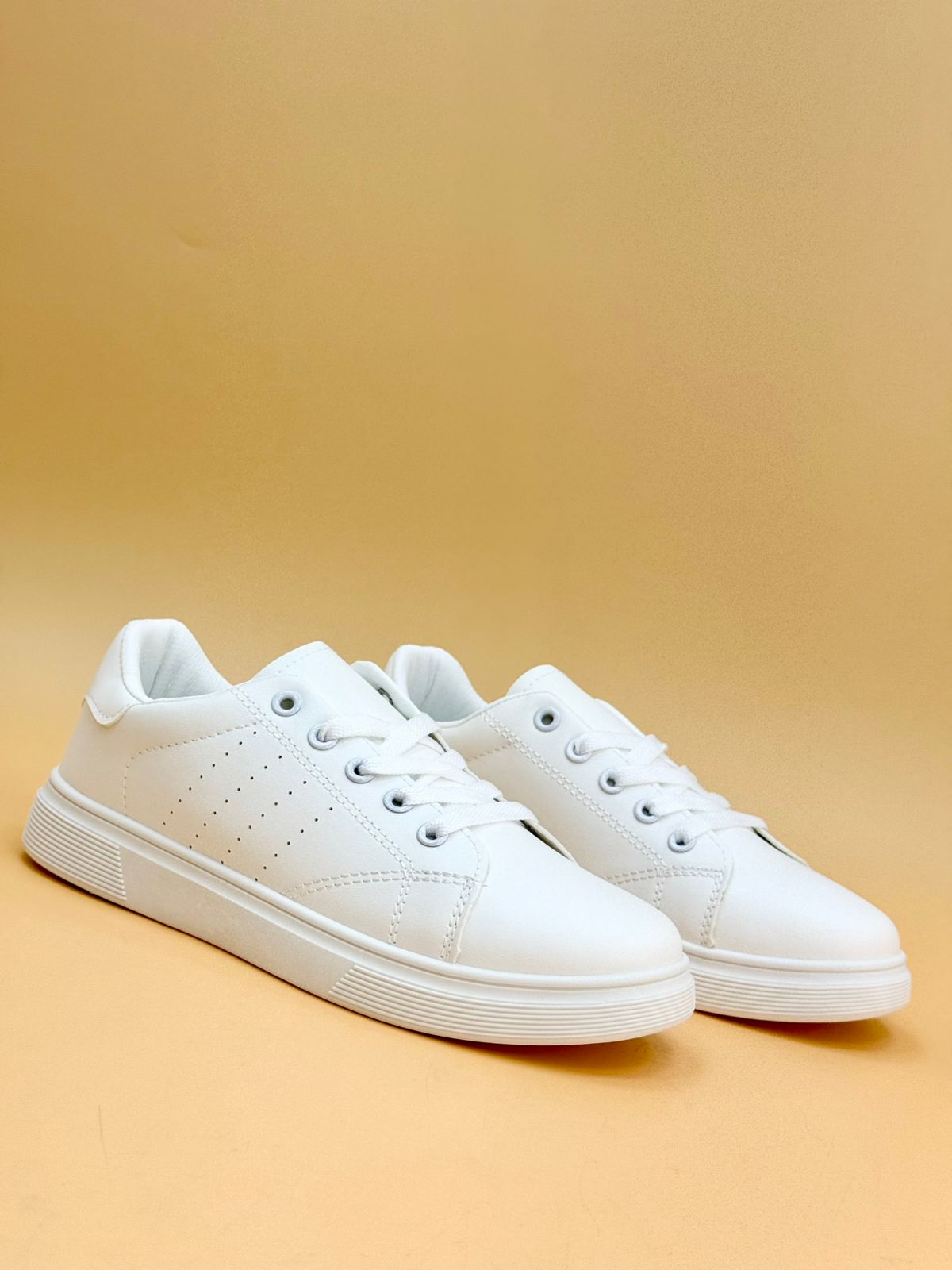 WC4 WOMEN SALE