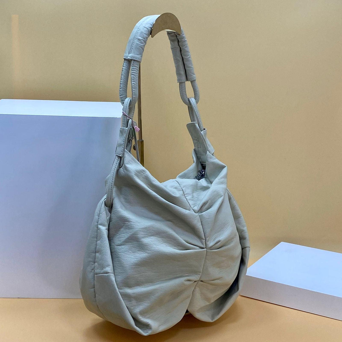 WOMEN HANDBAGS B47 - Olive Tree Shoes