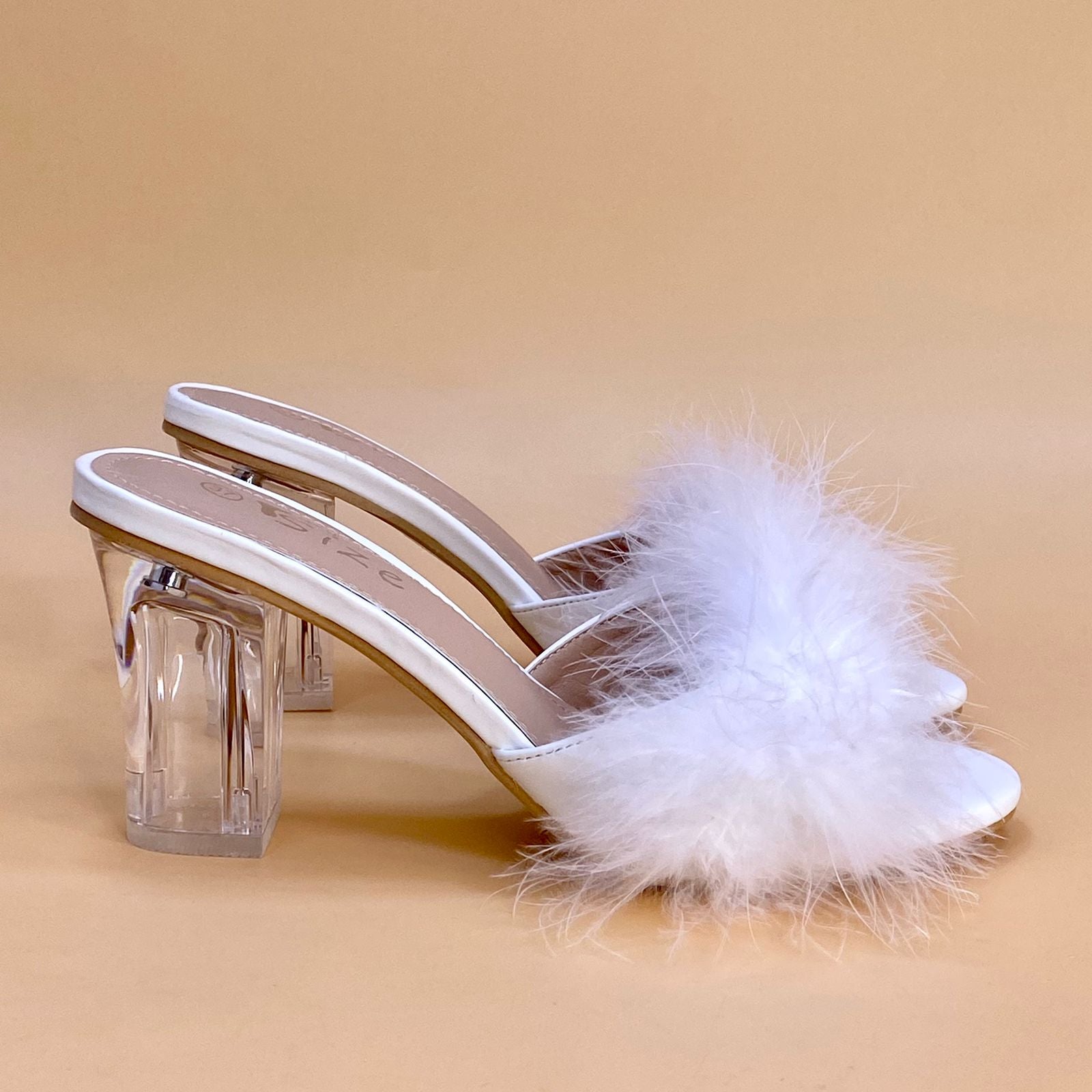 NEW , WOMEN SLIPPERS HEELS W386