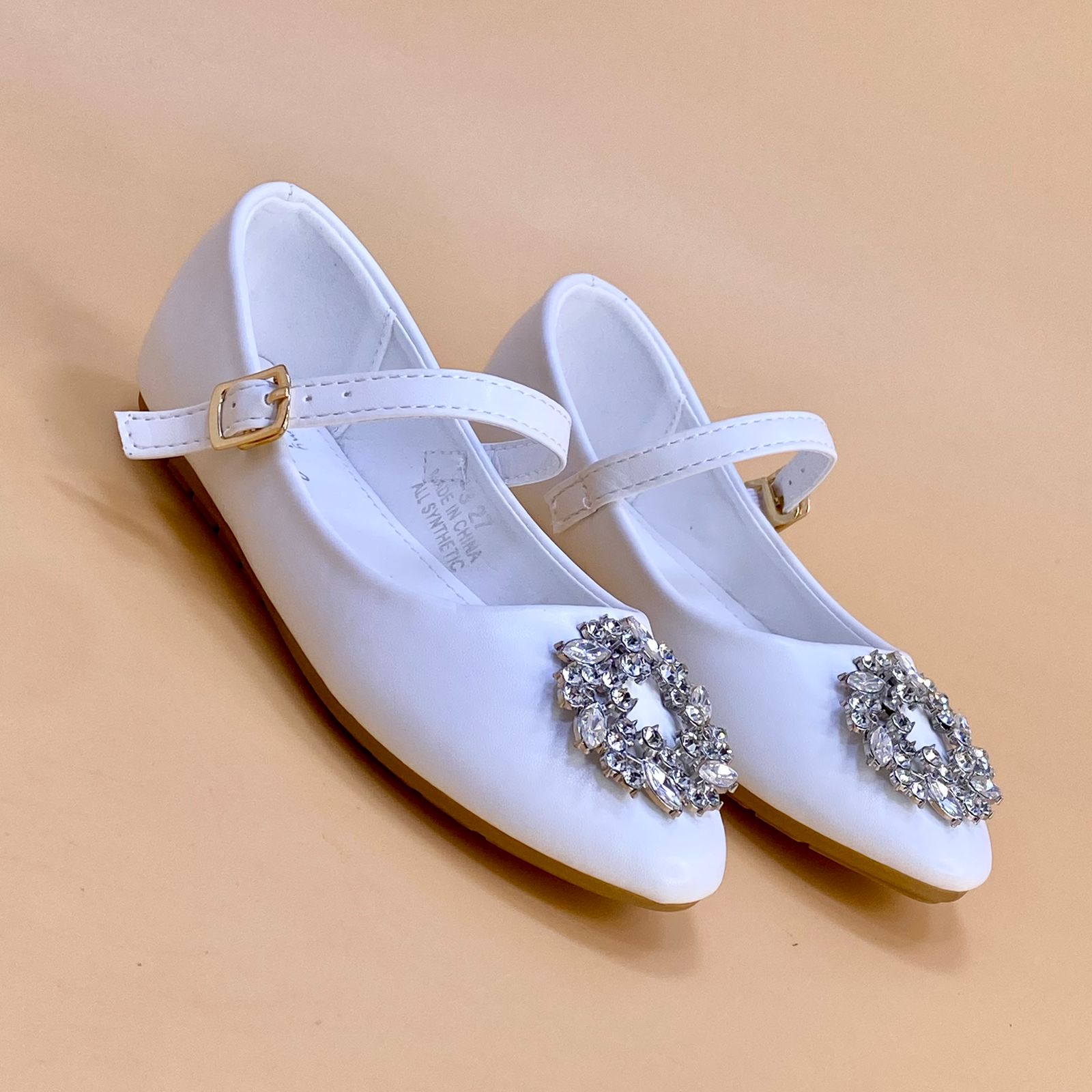 NEW , KIDS SHOES K26 SIZE FROM 25 TO 36