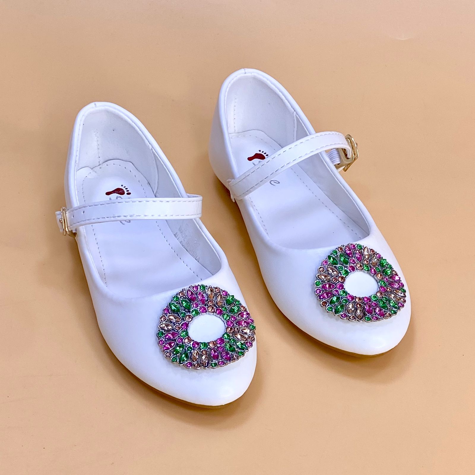 NEW , KIDS SHOES K21 SIZE FROM 25 TO 36