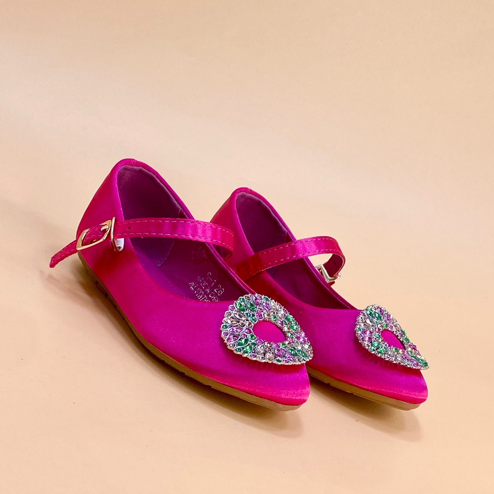 NEW , KIDS SHOES K21 SIZE FROM 25 TO 36