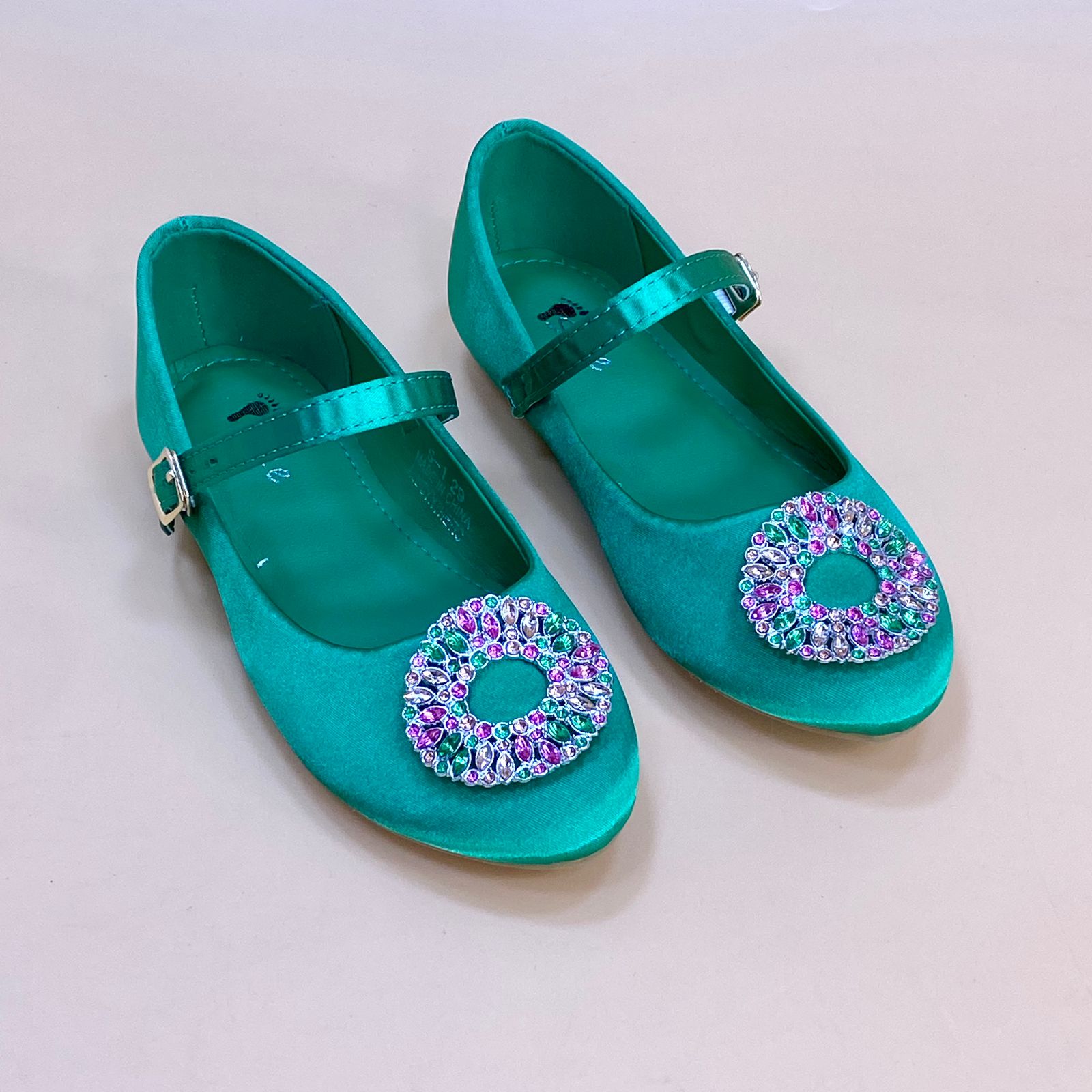 NEW , KIDS SHOES K21 SIZE FROM 25 TO 36