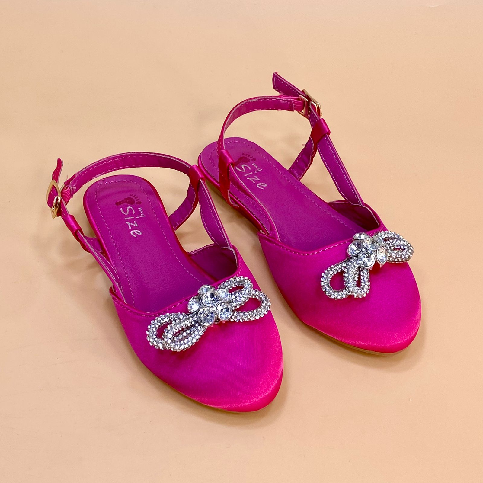 NEW , KIDS SHOES K25 SIZE FROM 25 TO 36