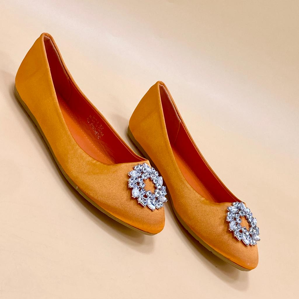 NEW , KIDS SHOES K26 SIZE FROM 25 TO 36