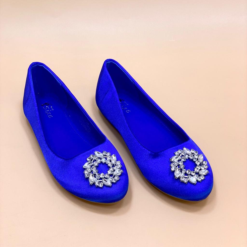 NEW , KIDS SHOES K26 SIZE FROM 25 TO 36