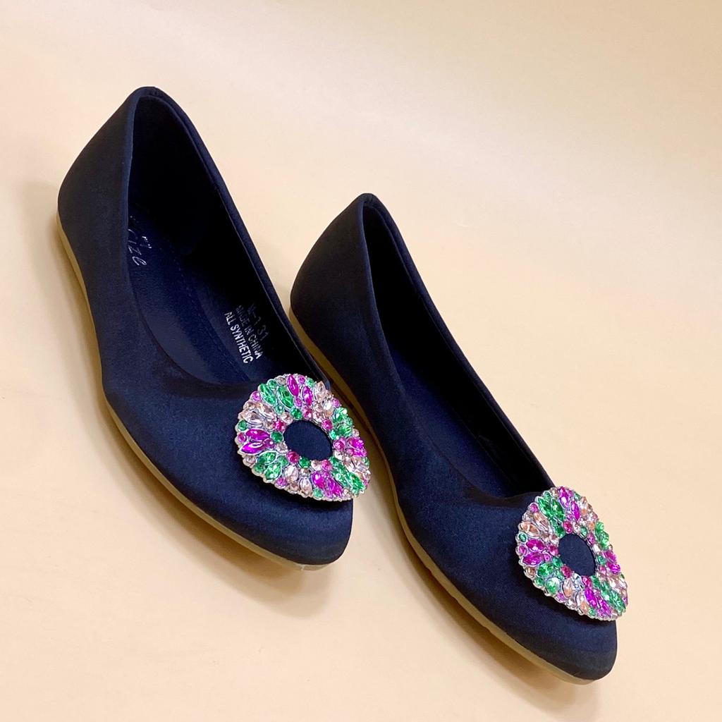 NEW , KIDS SHOES K21 SIZE FROM 25 TO 36