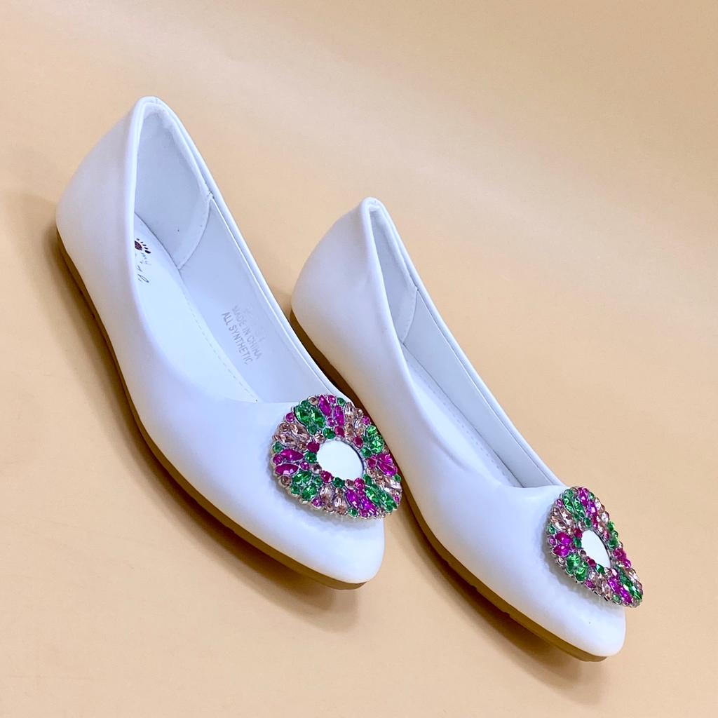 NEW , KIDS SHOES K21 SIZE FROM 25 TO 36