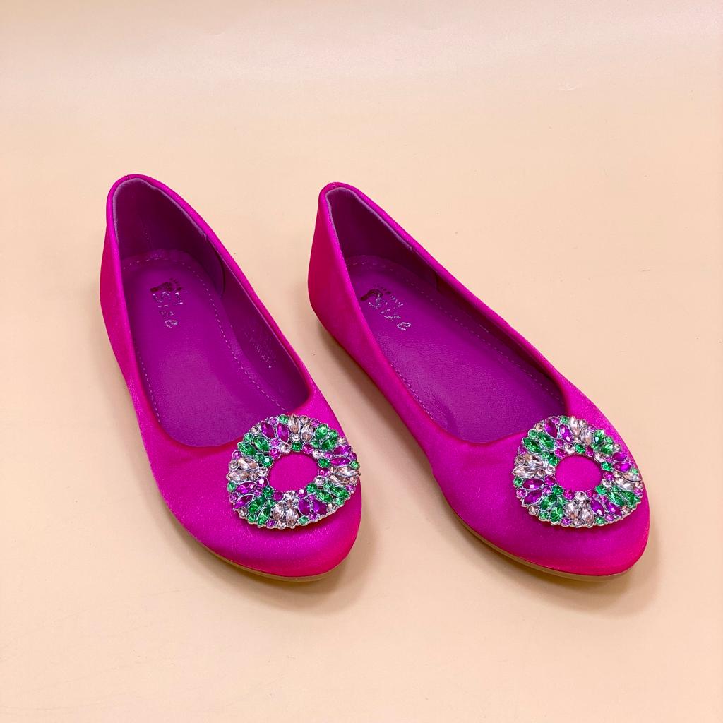 NEW , KIDS SHOES K21 SIZE FROM 25 TO 36