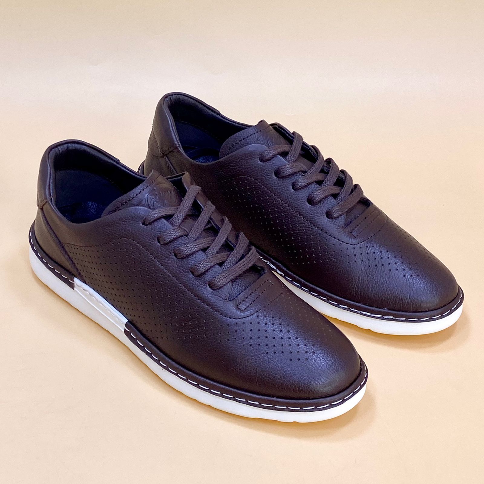 NEW , MADE IN TURKEY GENUINE LEATHER MEN SHOES M205