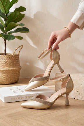 NEW ,  WOMEN SHOES HEELS W104