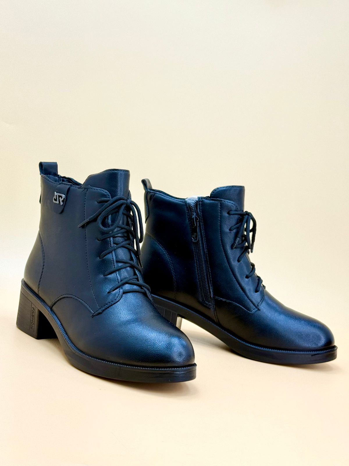 WOMEN SHOSE WW105