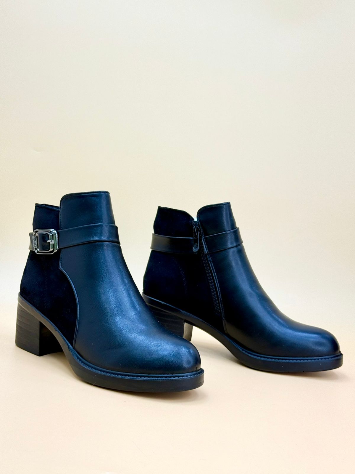 WOMEN SHOSE WW109