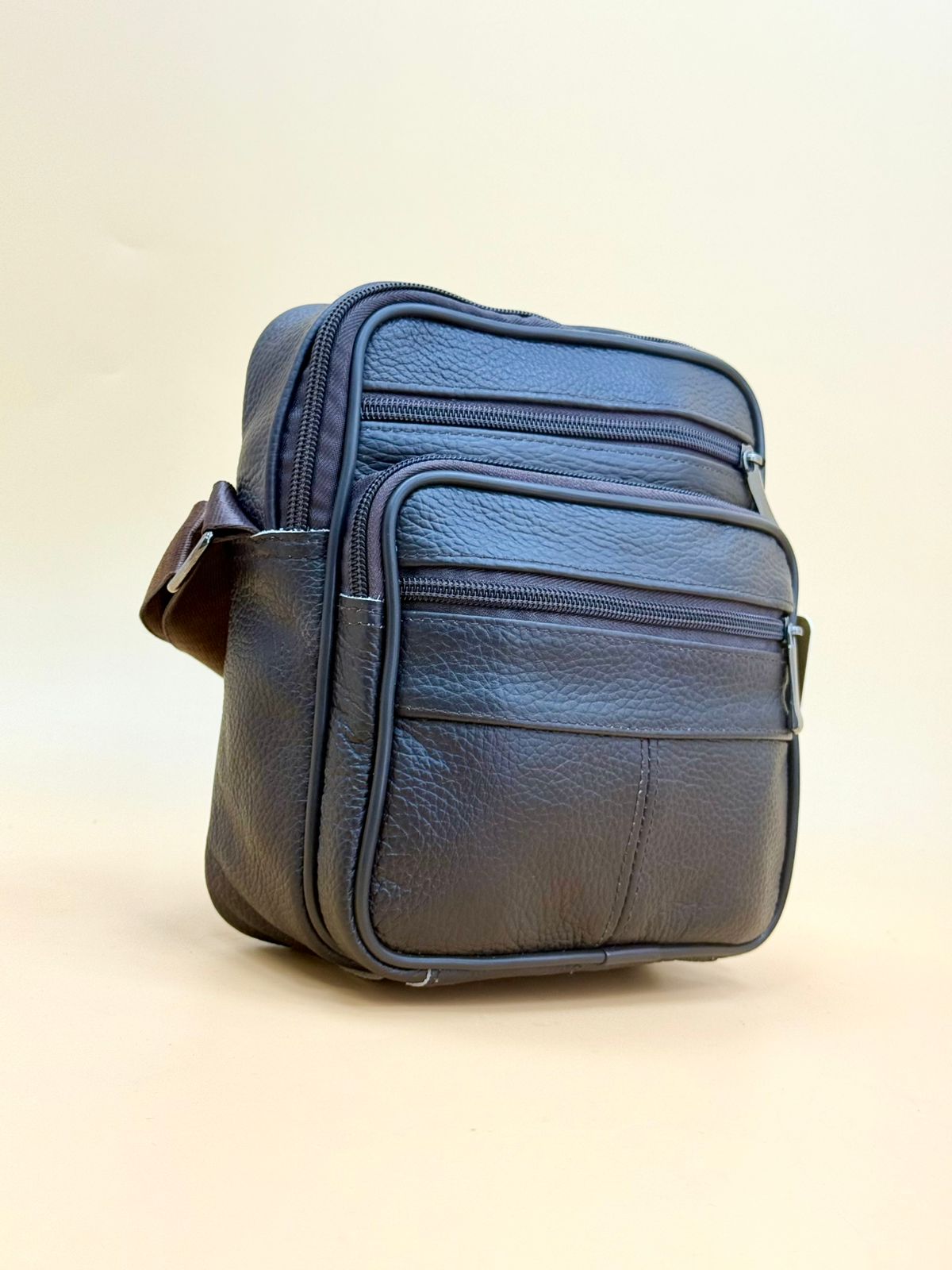 NEW 2025 , MEN' HANDBAGS & SHOULDER BAGS D2