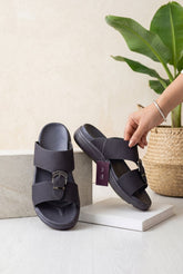 NEW , MEN SLIPPER M562