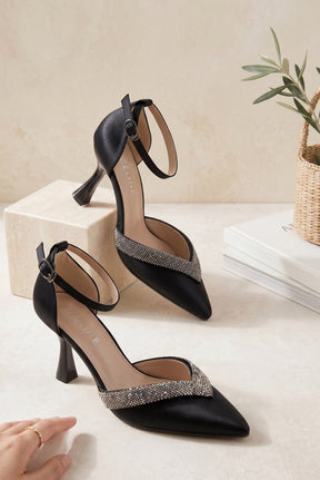 NEW ,  WOMEN SHOES HEELS W104